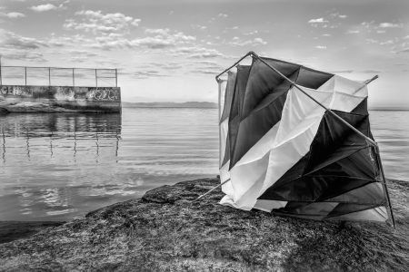 _P1A9978roken kite b&amp;w submission