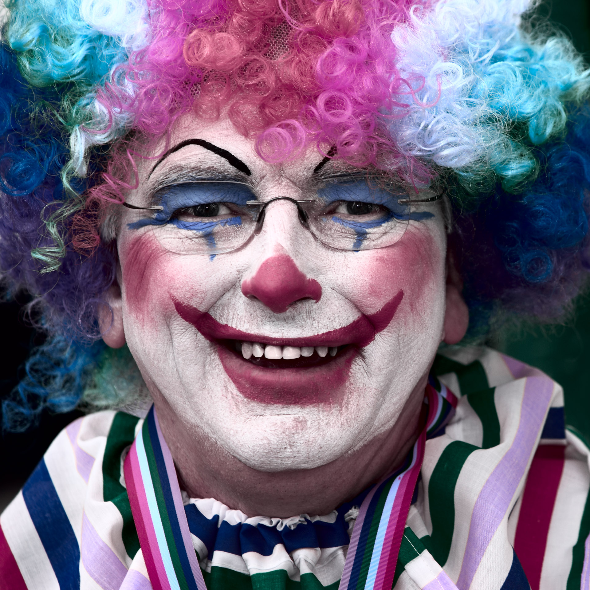 Бабка клоун. Клаун. Клоун. Старая клоунесса. Фото клоунов смешных.
