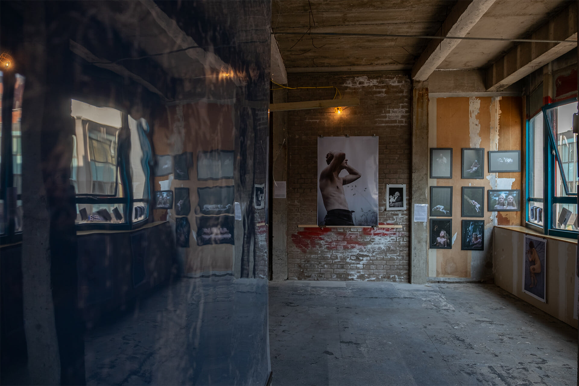 Representation on the Line, (Un)framing Our Identities / Show the Original, Fujinon XF 16-55mm f/2.8, Fujifilm X-T1, Blackpool [unframing our identites o]